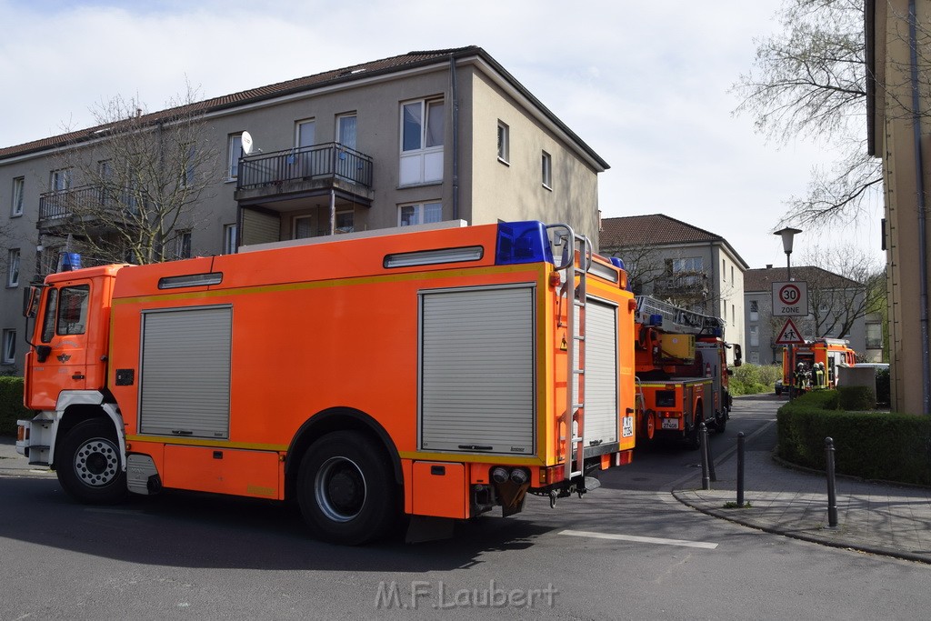 Feuer 1 Koeln Vingst Ansbacherstr P28.JPG - Miklos Laubert